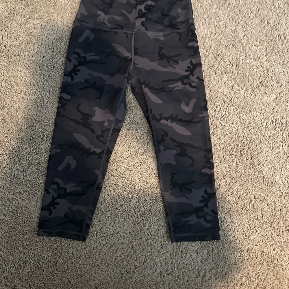 Women's Camouflage Leggings
